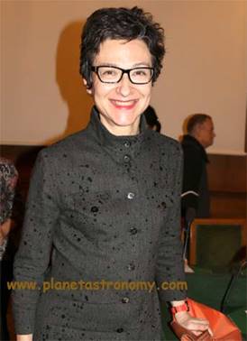 Une image contenant personne, mur, intérieur, homme
Description générée automatiquement