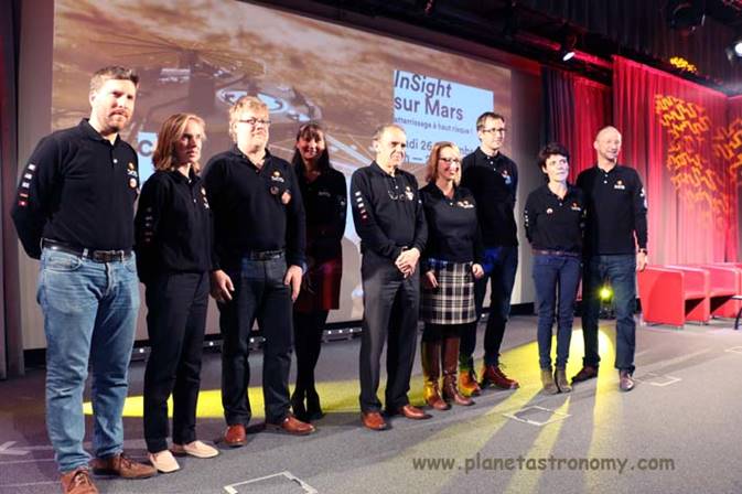 Une image contenant personne, route, bâtiment, extérieur
Description générée automatiquement