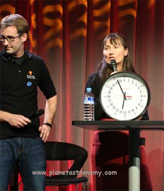 Une image contenant personne, mur, intérieur, homme
Description générée automatiquement