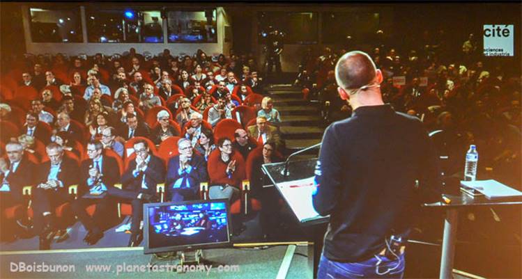 Une image contenant personne
Description générée automatiquement