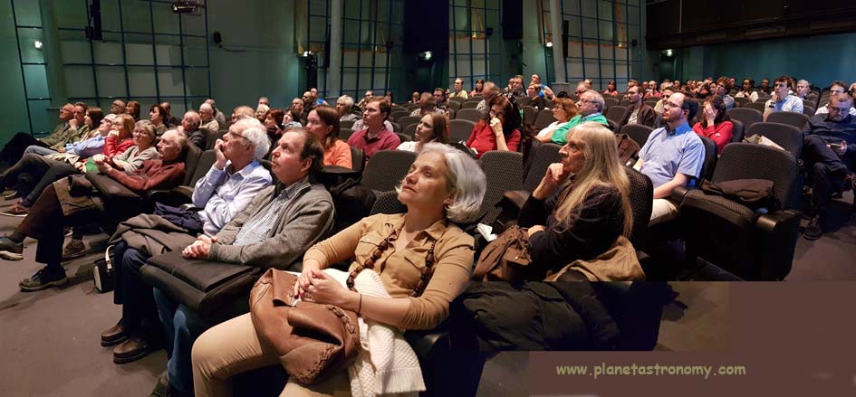 Une image contenant personne, intérieur
Description générée automatiquement