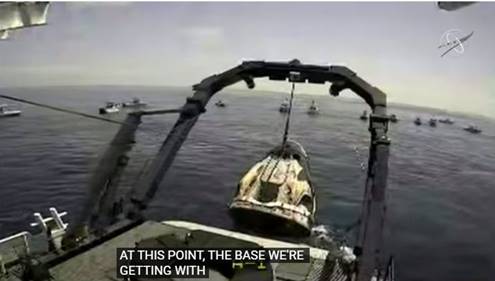 Une image contenant eau, bateau, ext�rieur, photo

Description g�n�r�e automatiquement