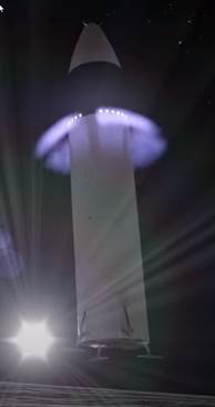 Une image contenant fus�e, l�ger, nuit, avion

Description g�n�r�e automatiquement