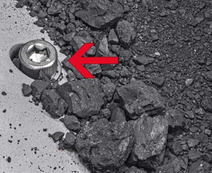 Une image contenant sol, plein air, noir et blanc, rocher

Description g�n�r�e automatiquement