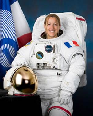 Une image contenant habits, combinaison pressuris�e, astronaute, Visage humain

Le contenu g�n�r� par l�IA peut �tre incorrect.