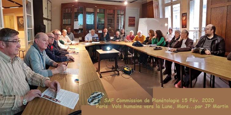 Une image contenant table, intrieur, fentre, personne

Description gnre automatiquement