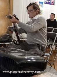 Une image contenant personne, intrieur, mur, homme

Description gnre automatiquement